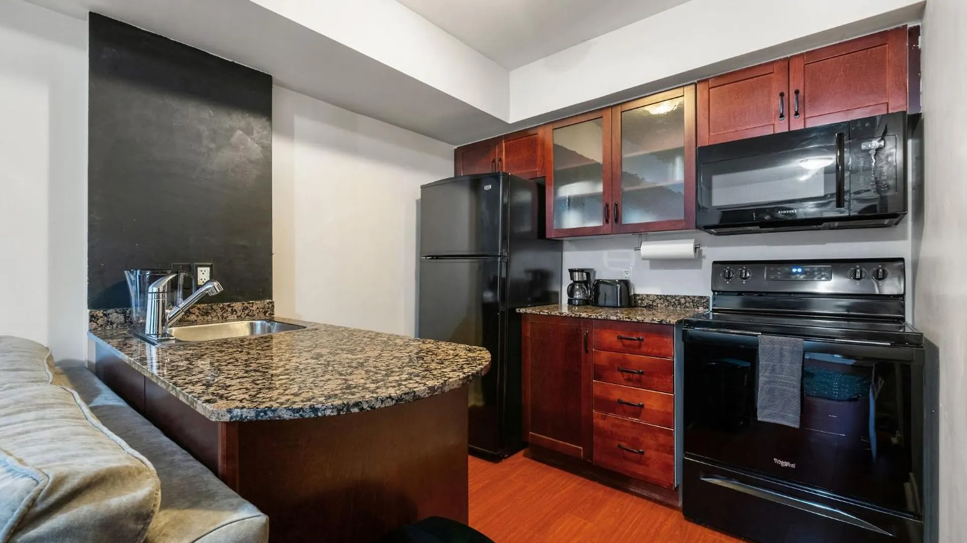 Aparthotel Liberty Village Townhouse Toronto