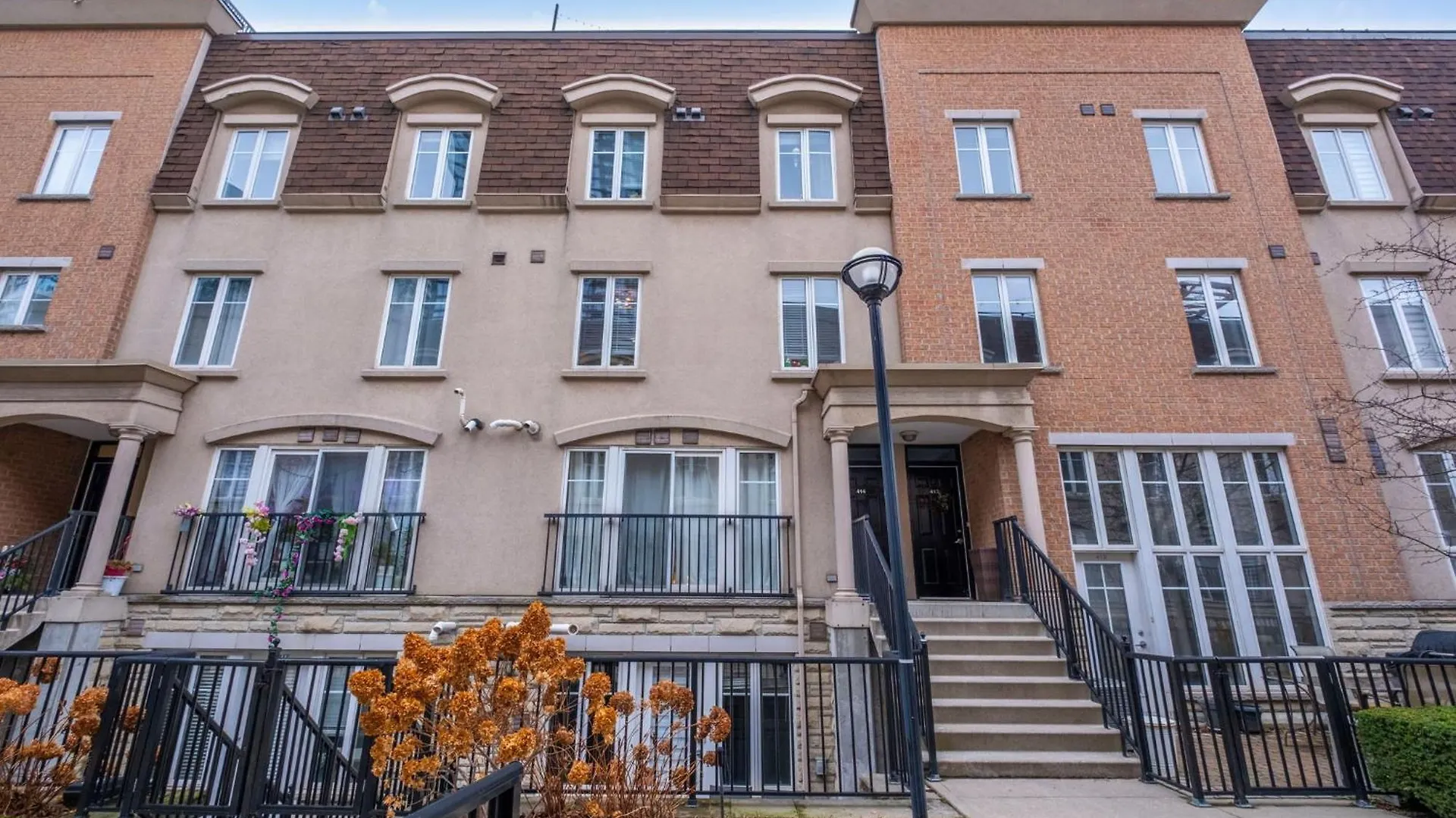 Liberty Village Townhouse Toronto Aparthotel